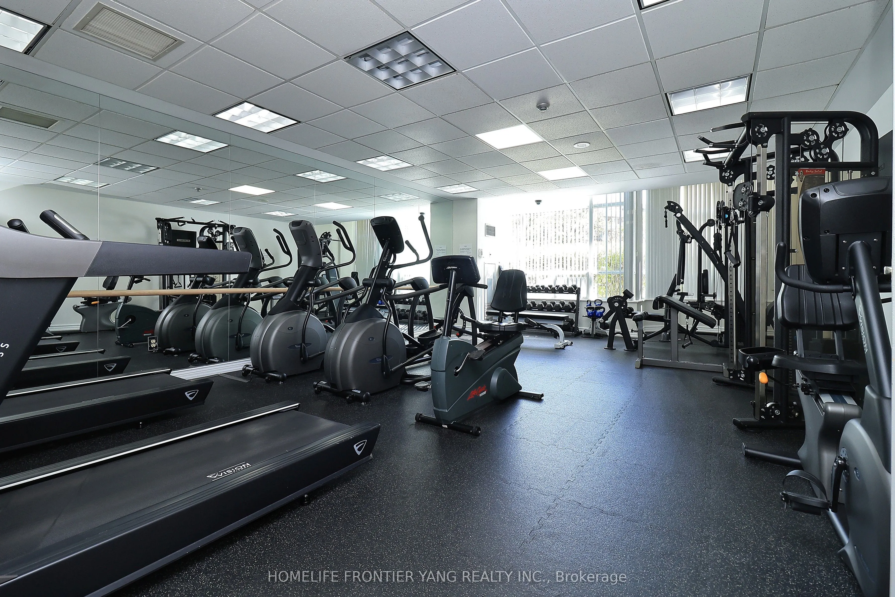 11 Townsgate Drive, #303