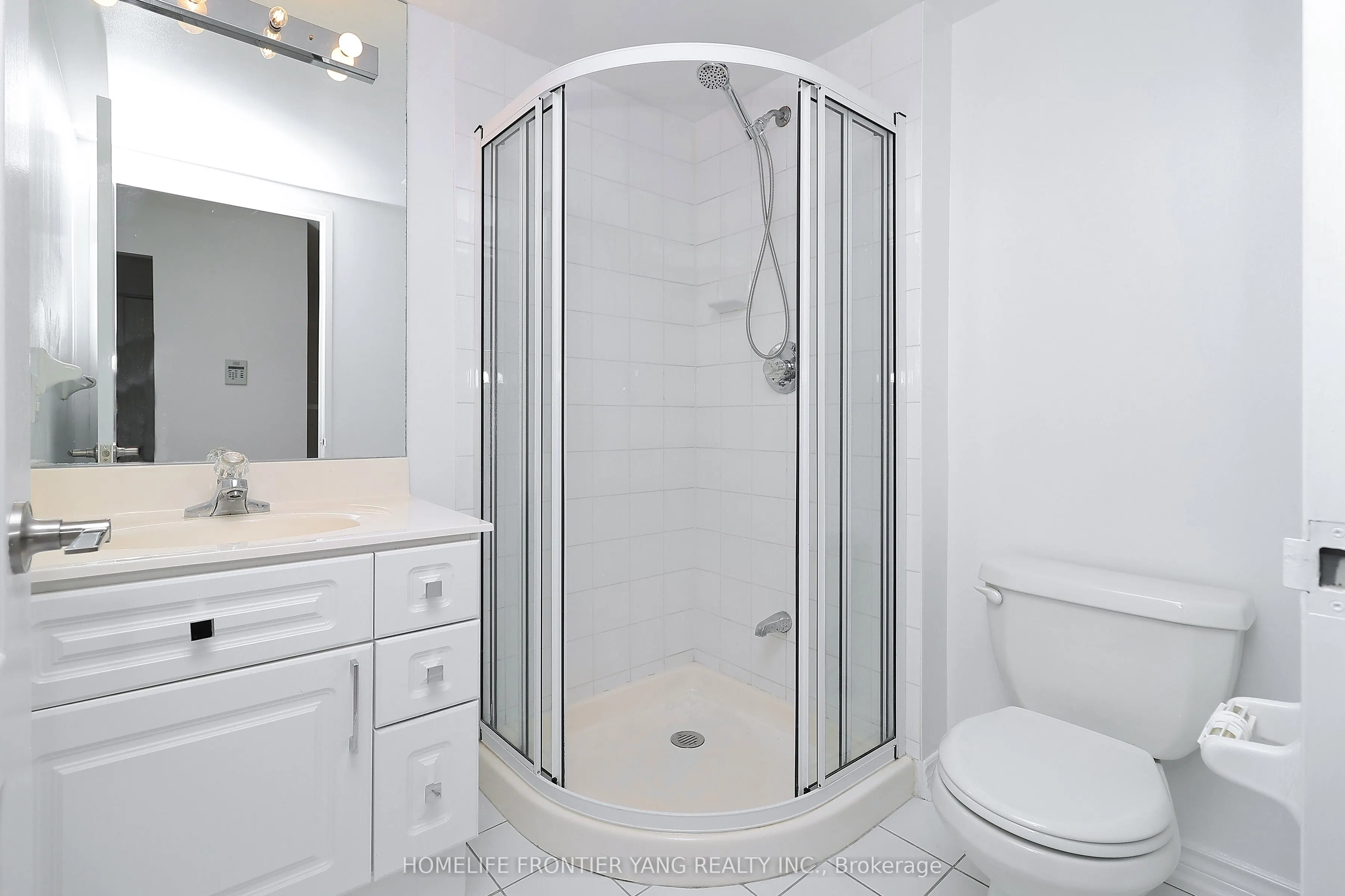 11 Townsgate Drive, #303