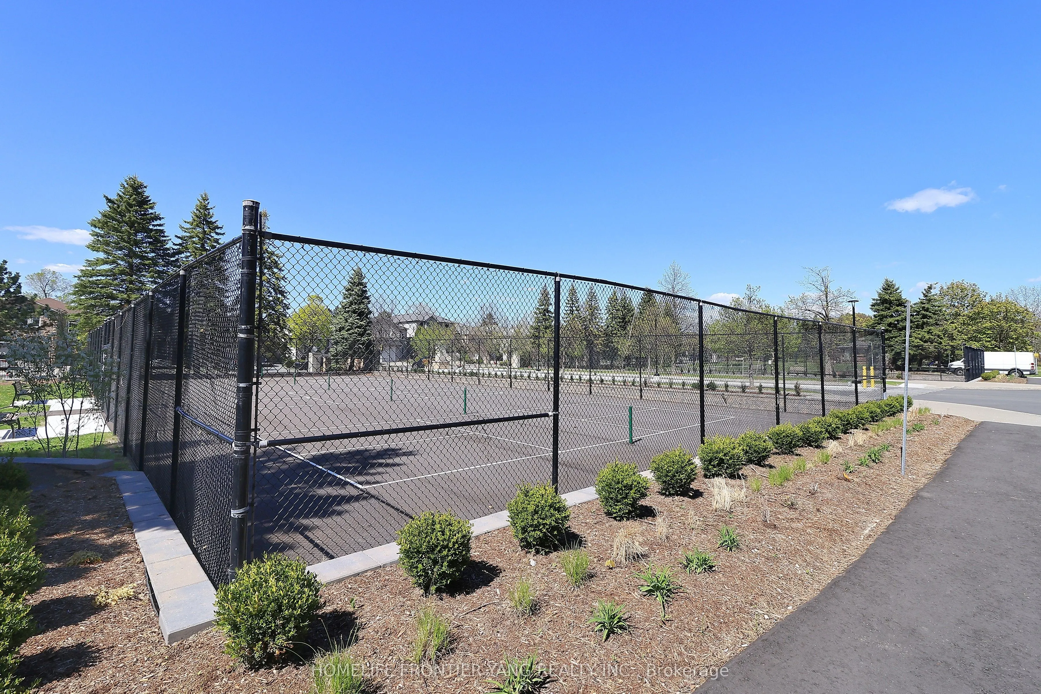 11 Townsgate Drive, #303
