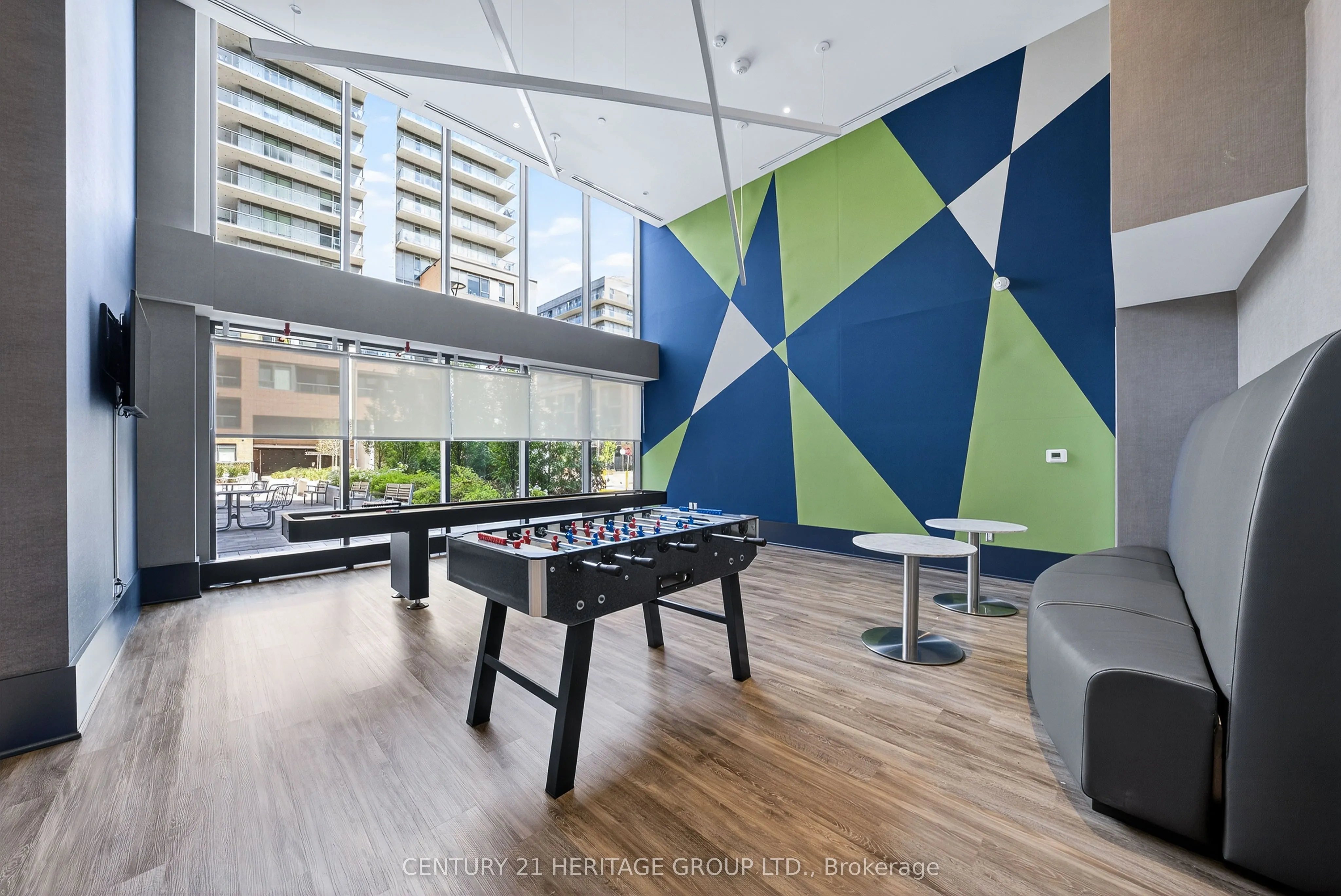 185 Deerfield Road, #1102