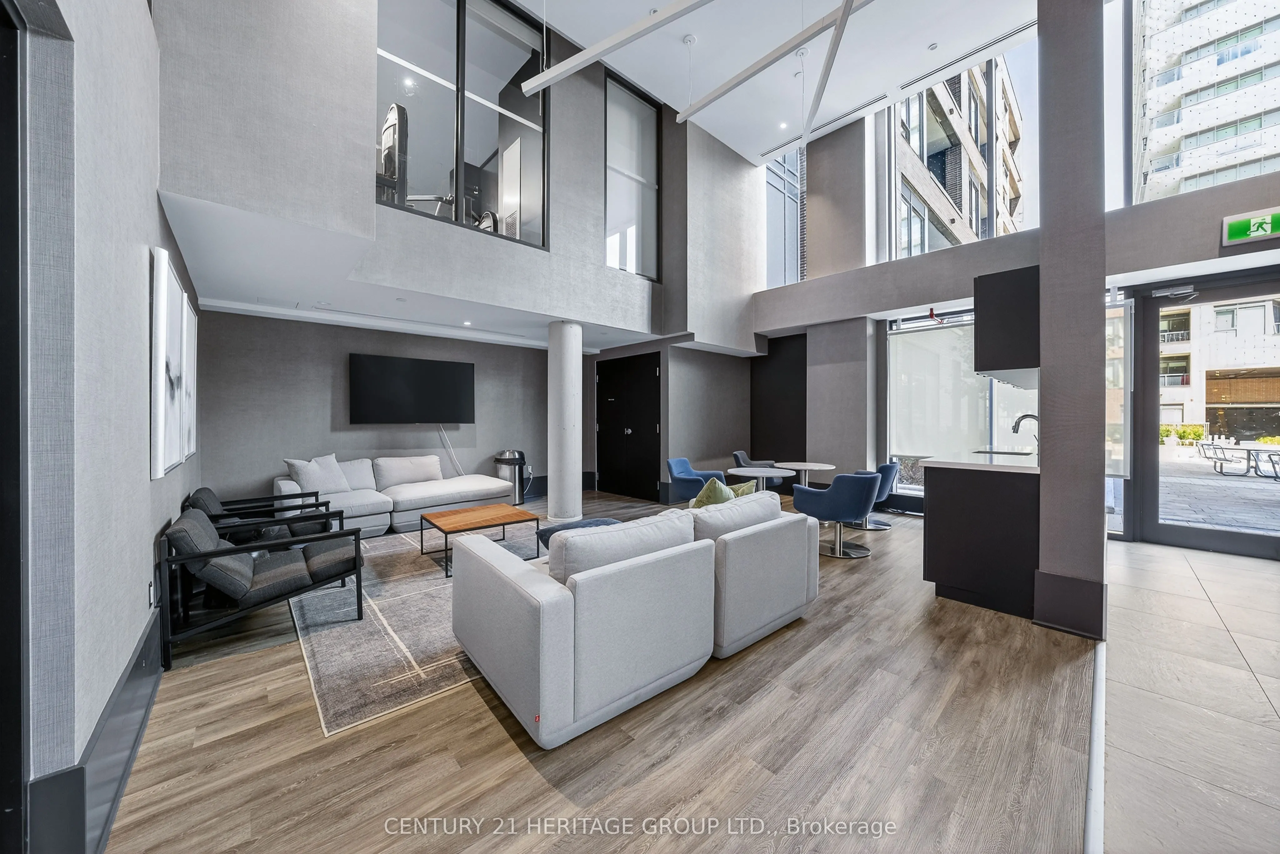 185 Deerfield Road, #1102