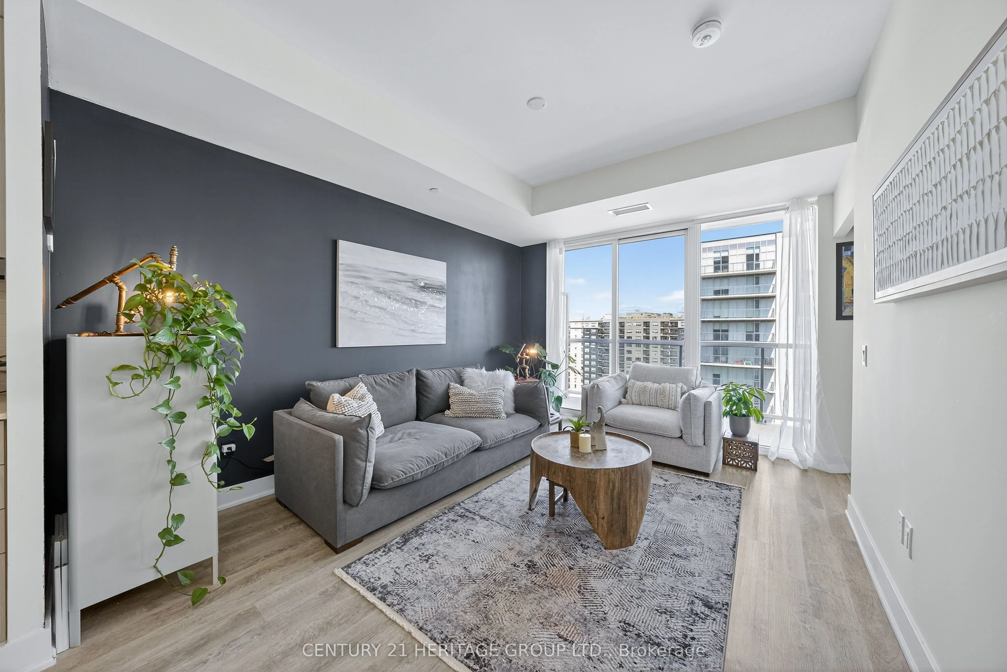 185 Deerfield Road, #1102