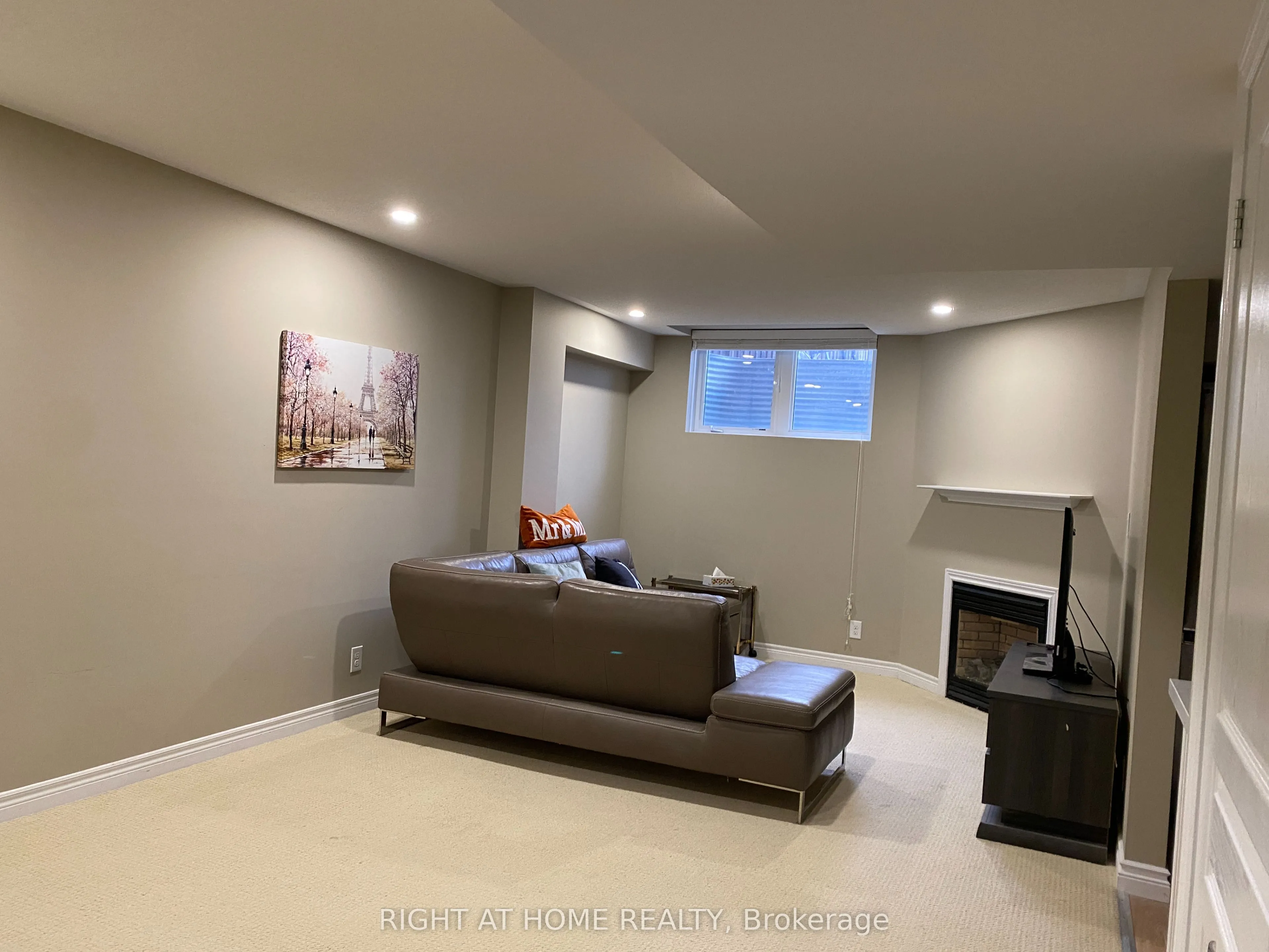 22 Thatcher Crescent, #Bsmt
