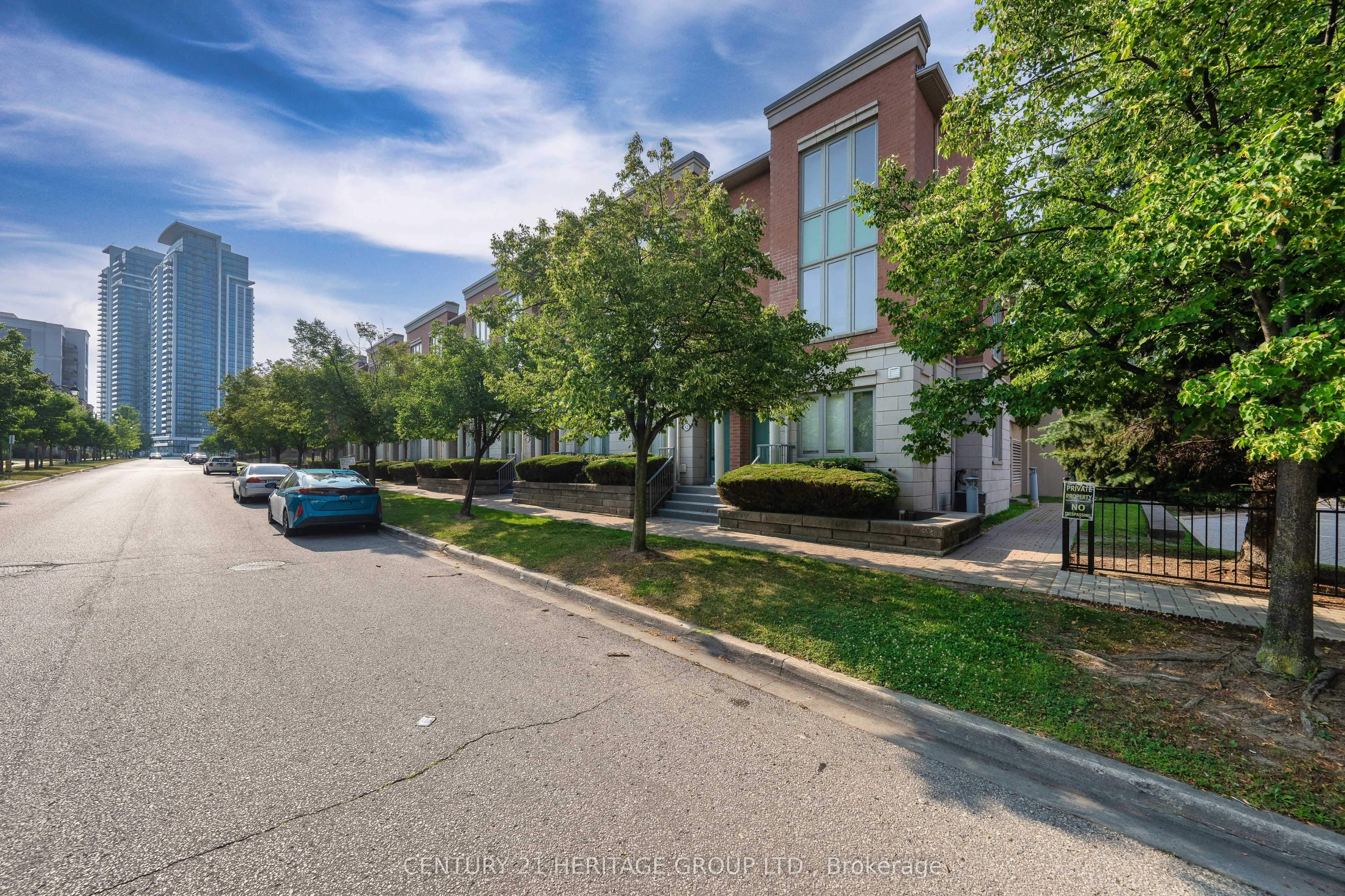 82 Suncrest Boulevard, #27
