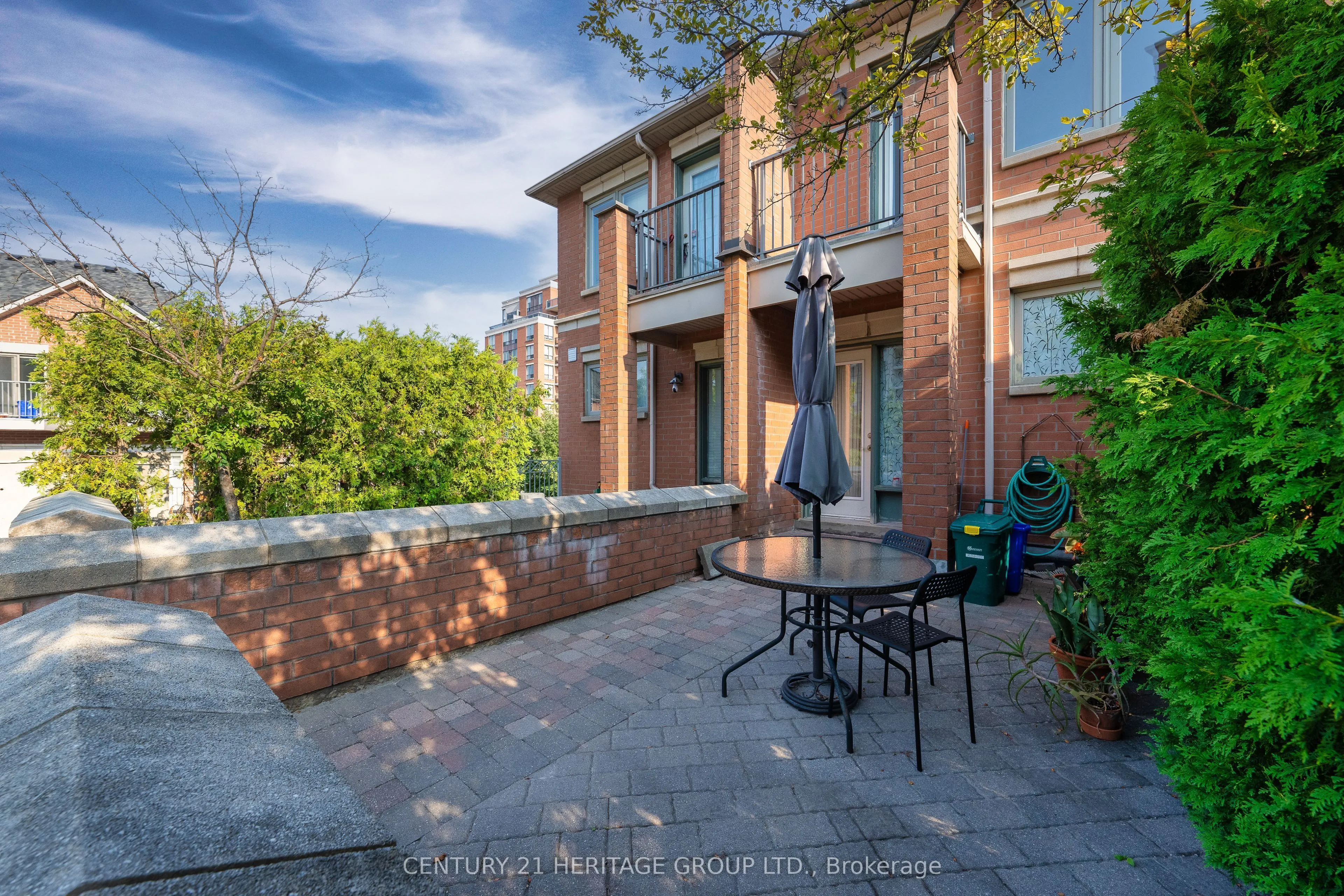 82 Suncrest Boulevard, #27