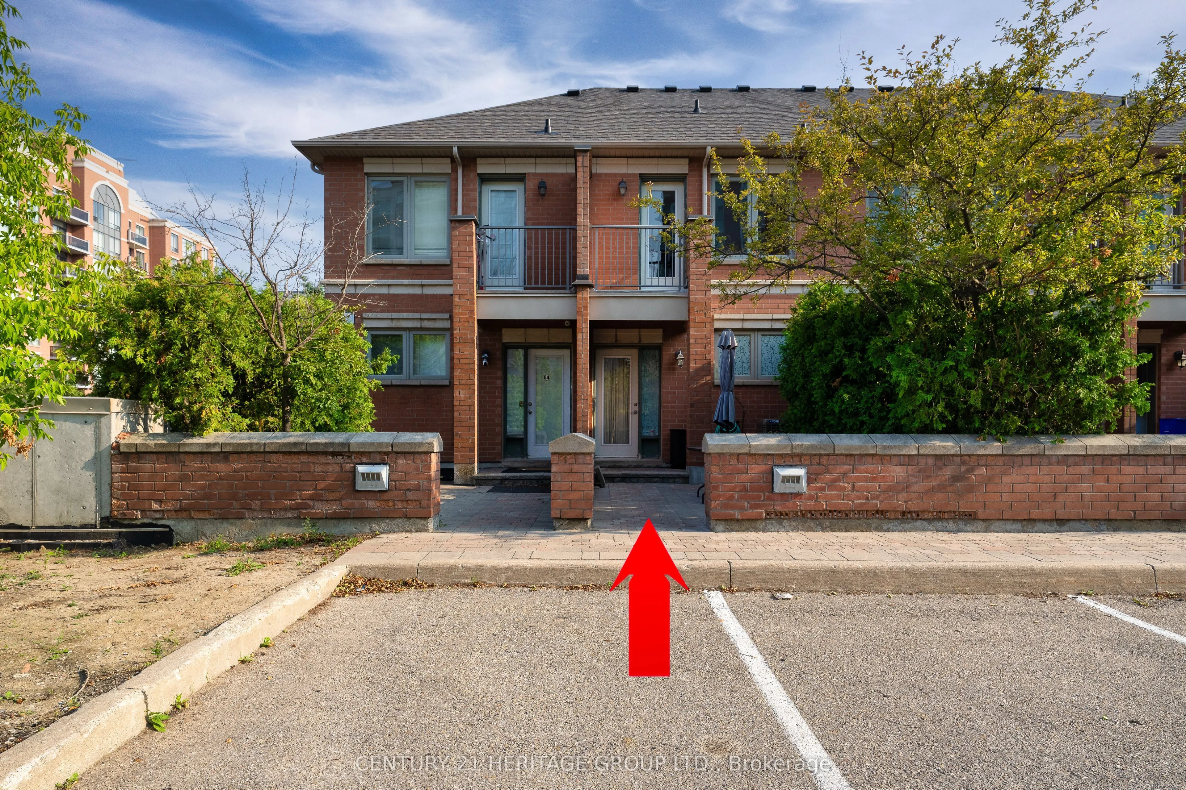 82 Suncrest Boulevard, #27