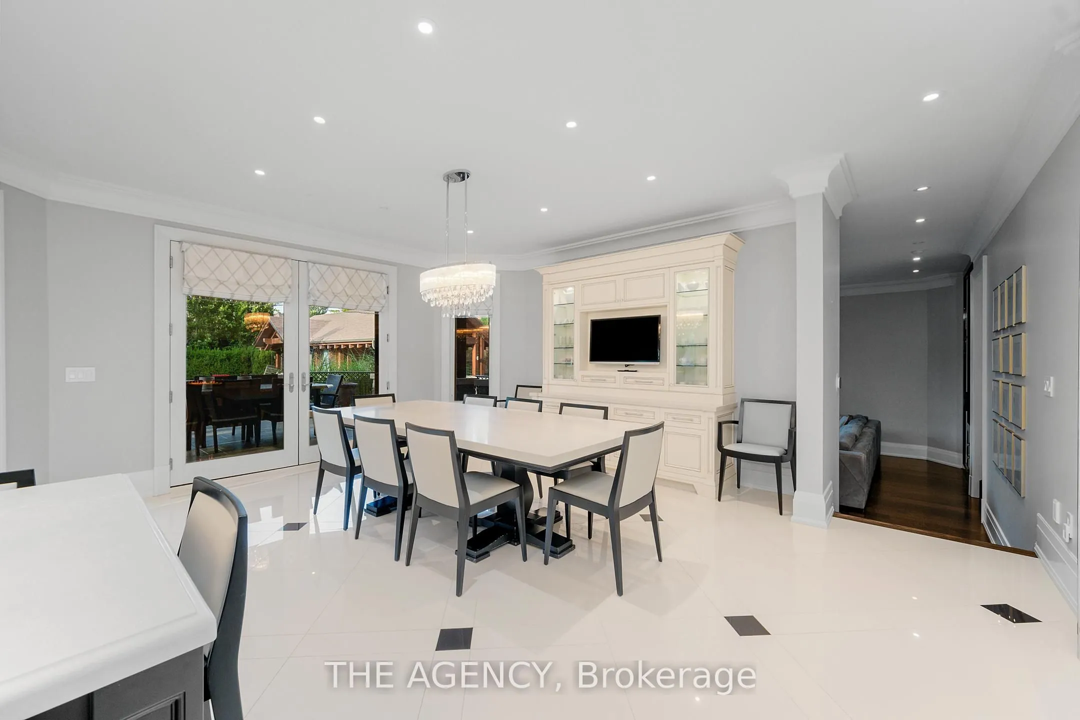 49 Bayside Court
