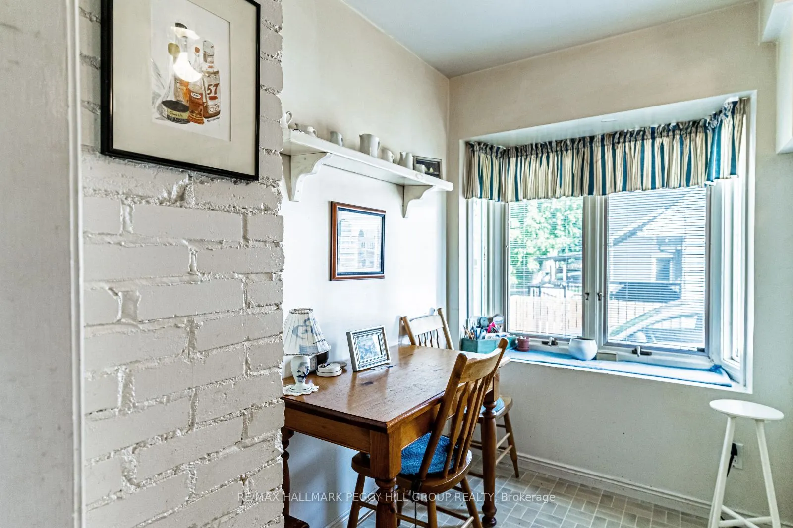 306 Cawthra Boulevard