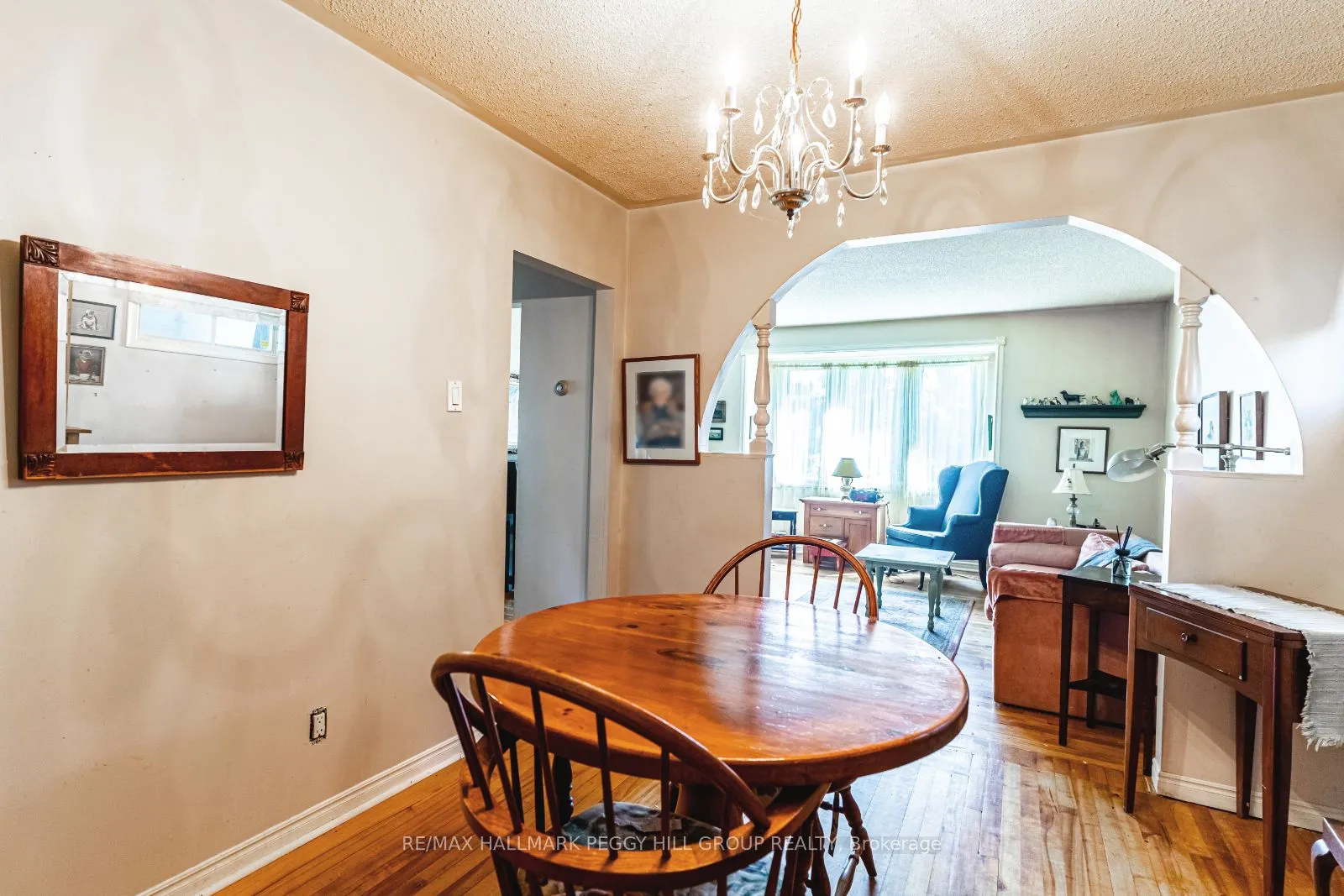 306 Cawthra Boulevard