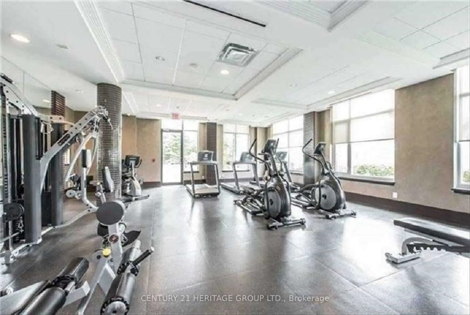 111 Upper Duke Crescent, #309