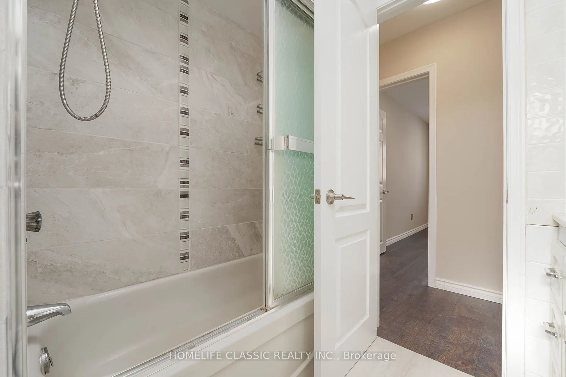 414 Alper Street, #Main