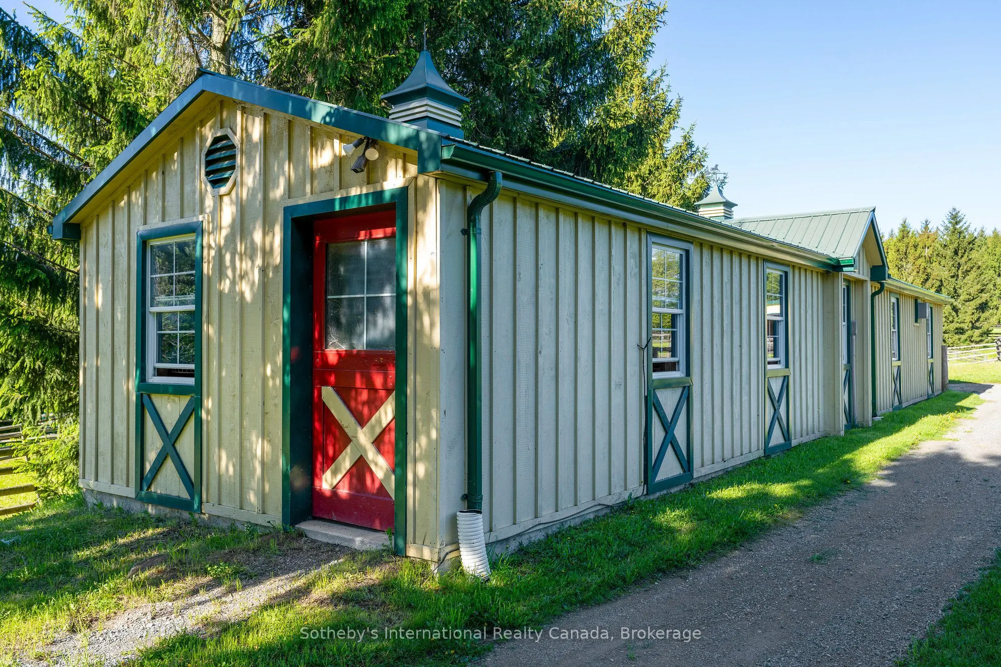 12800 8th Concession