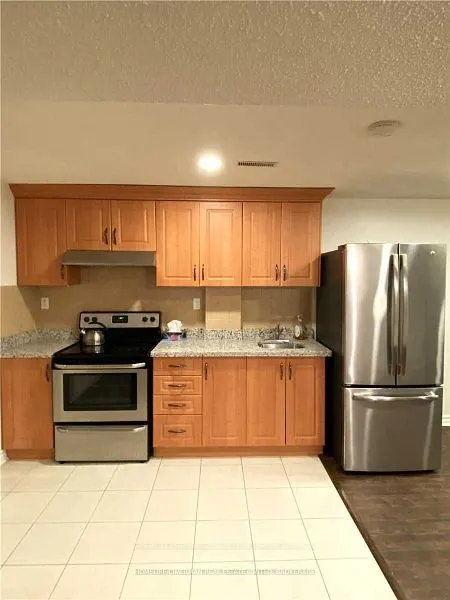 35 Green Ash Crescent, #Lower, Unit A
