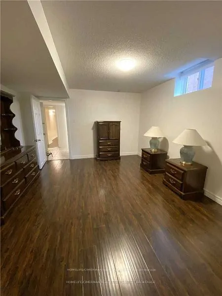 35 Green Ash Crescent, #Lower, Unit A