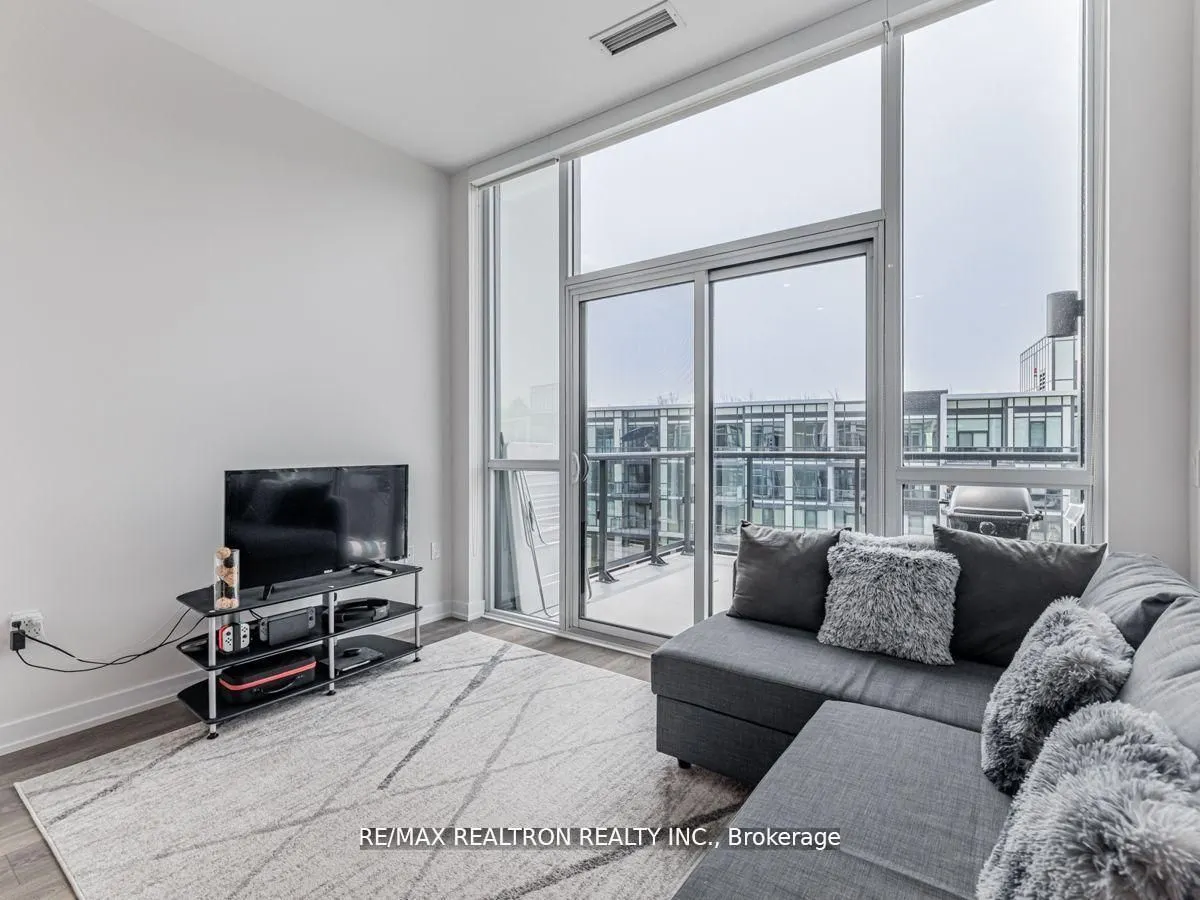 415 Sea Ray Avenue, #424