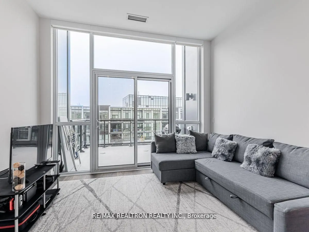 415 Sea Ray Avenue, #424
