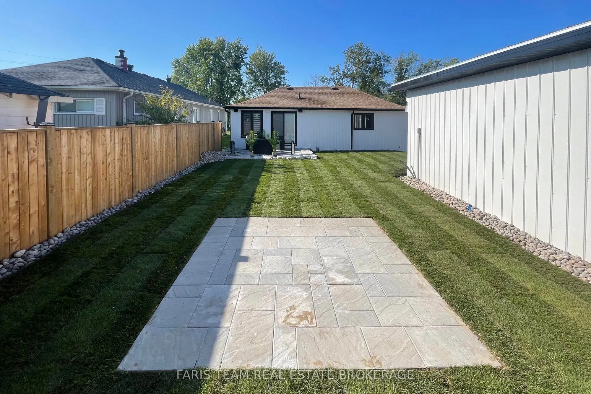 1135 Poplar Drive