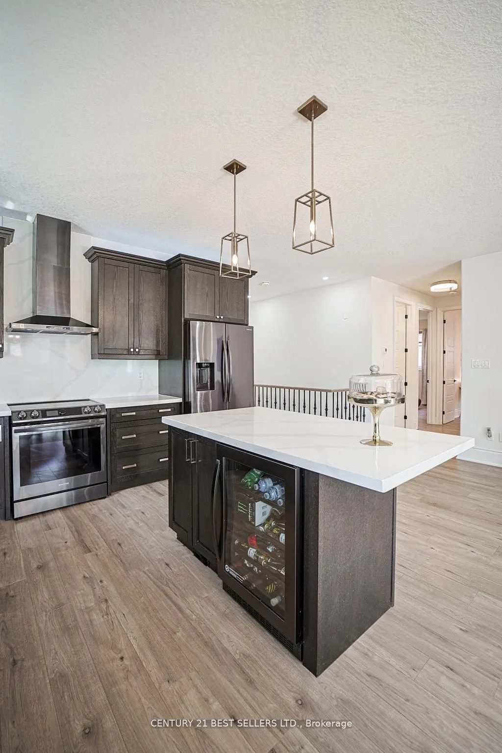 5 Wood Crescent
