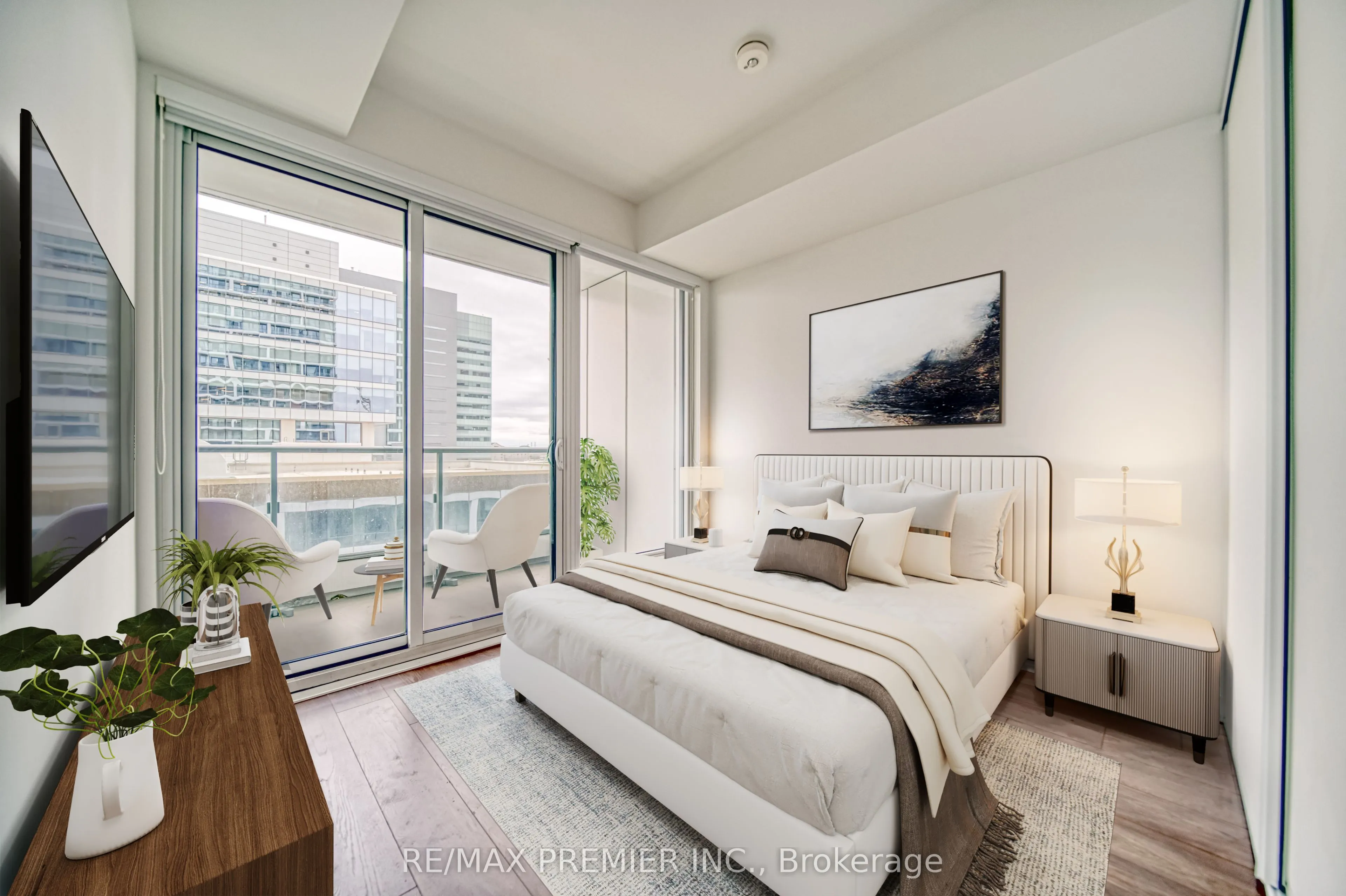 5 Buttermill Avenue, #603