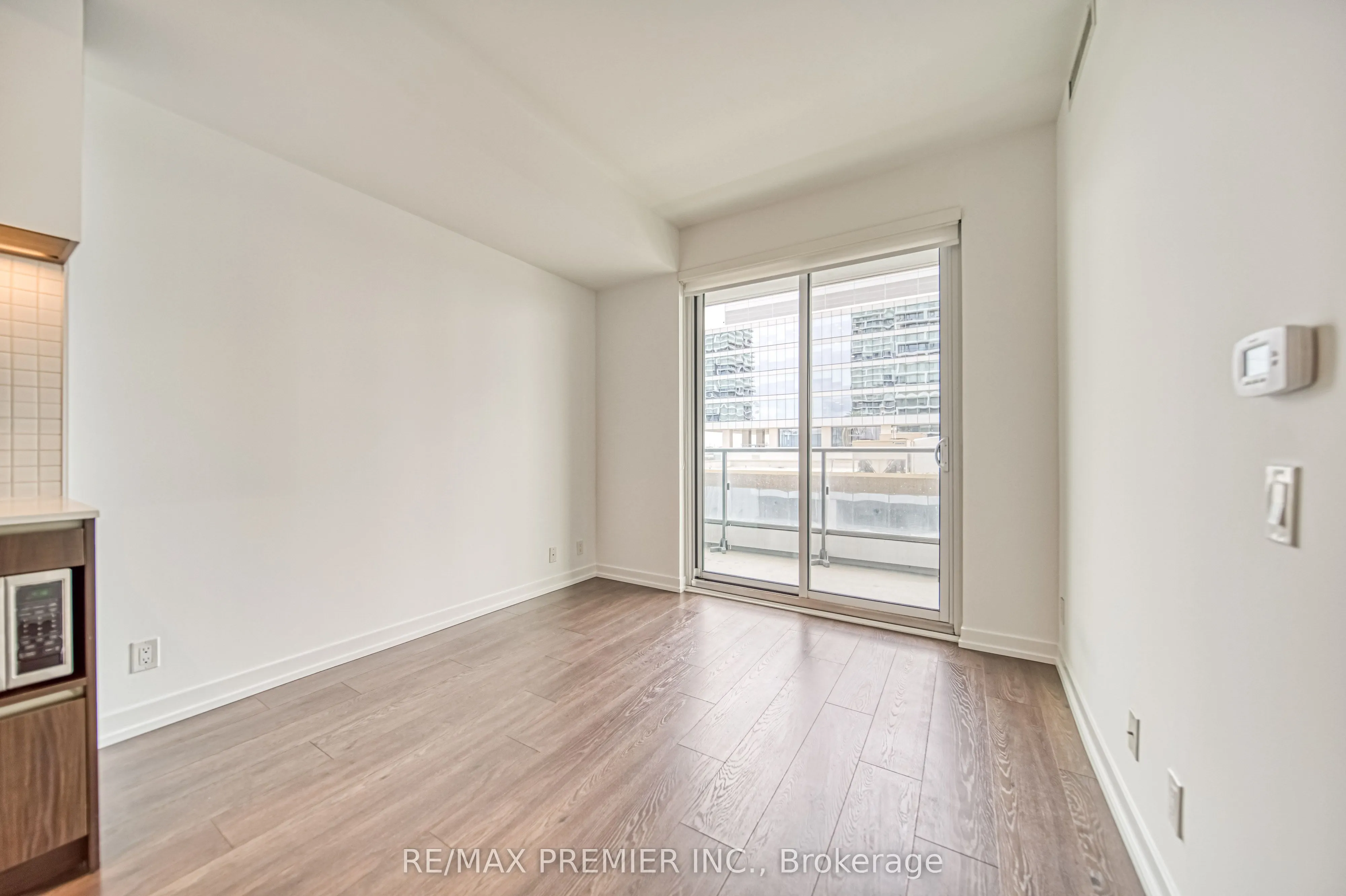 5 Buttermill Avenue, #603