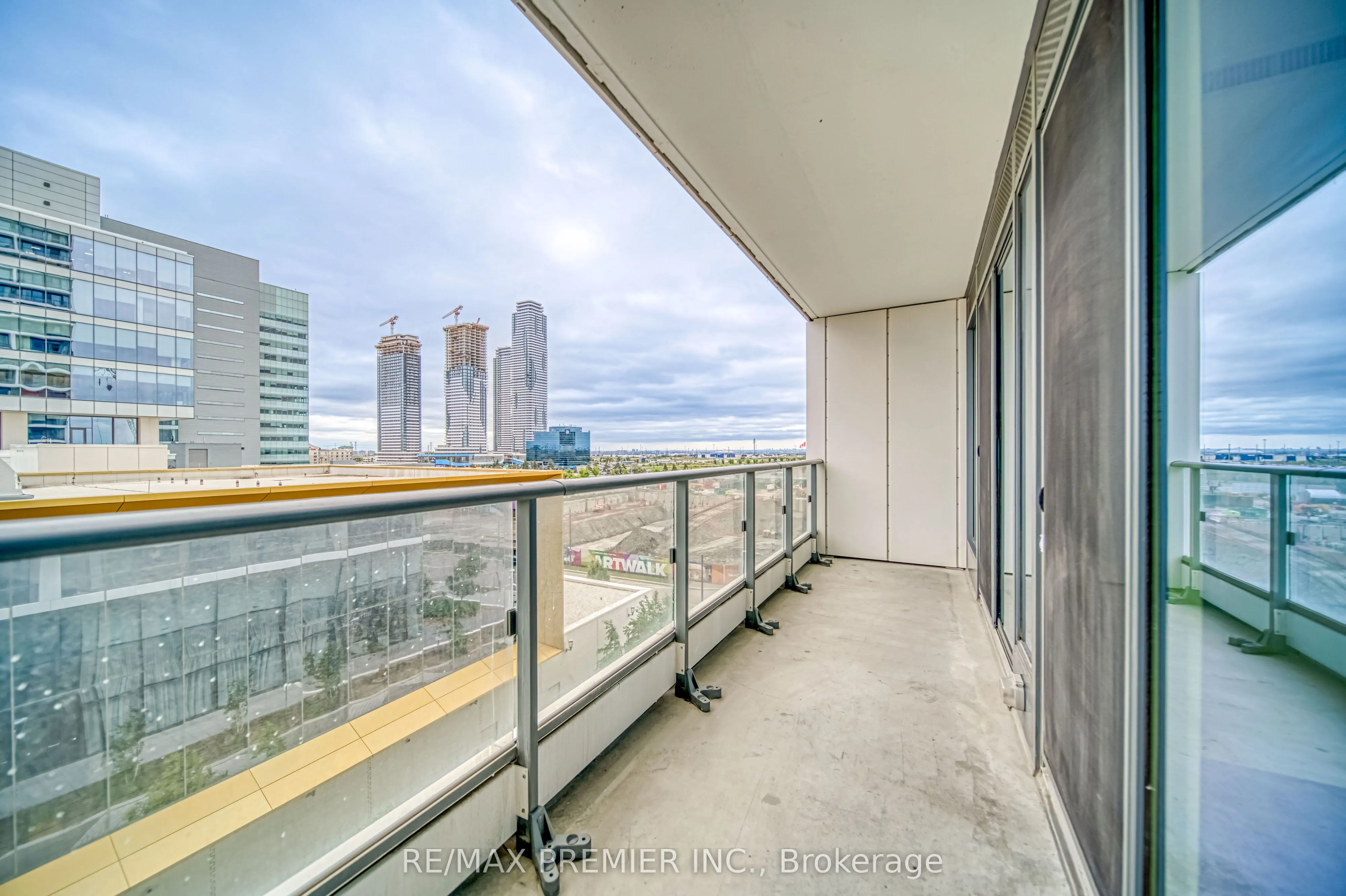 5 Buttermill Avenue, #603