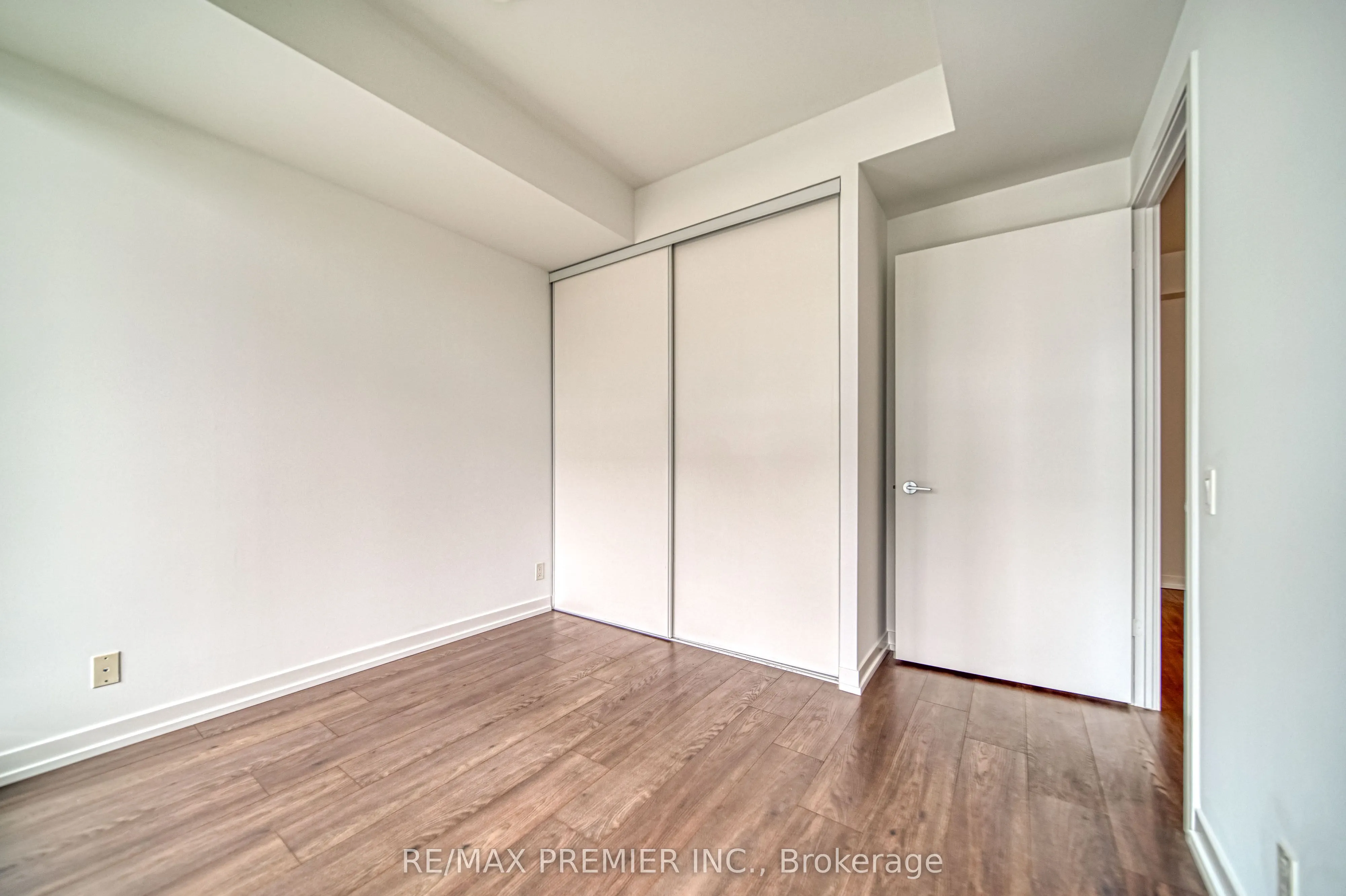 5 Buttermill Avenue, #603