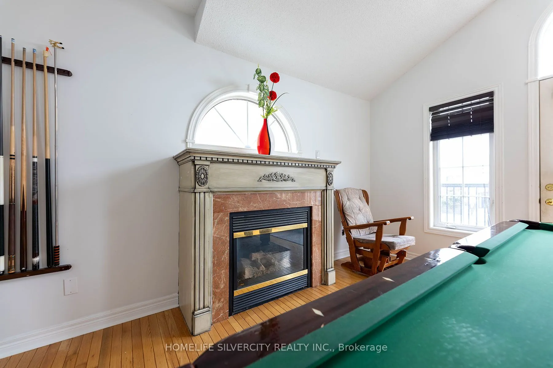 182 Tierra Avenue