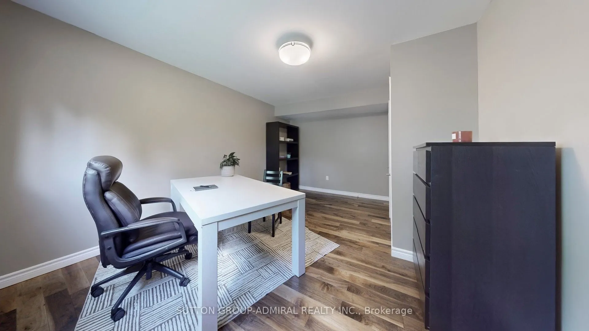 8 Balmoral Heights