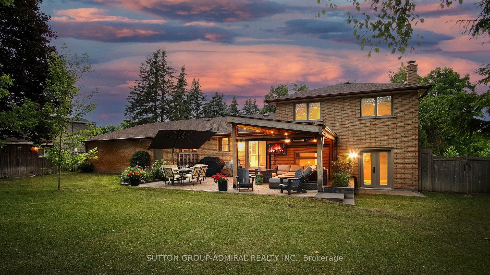 8 Balmoral Heights