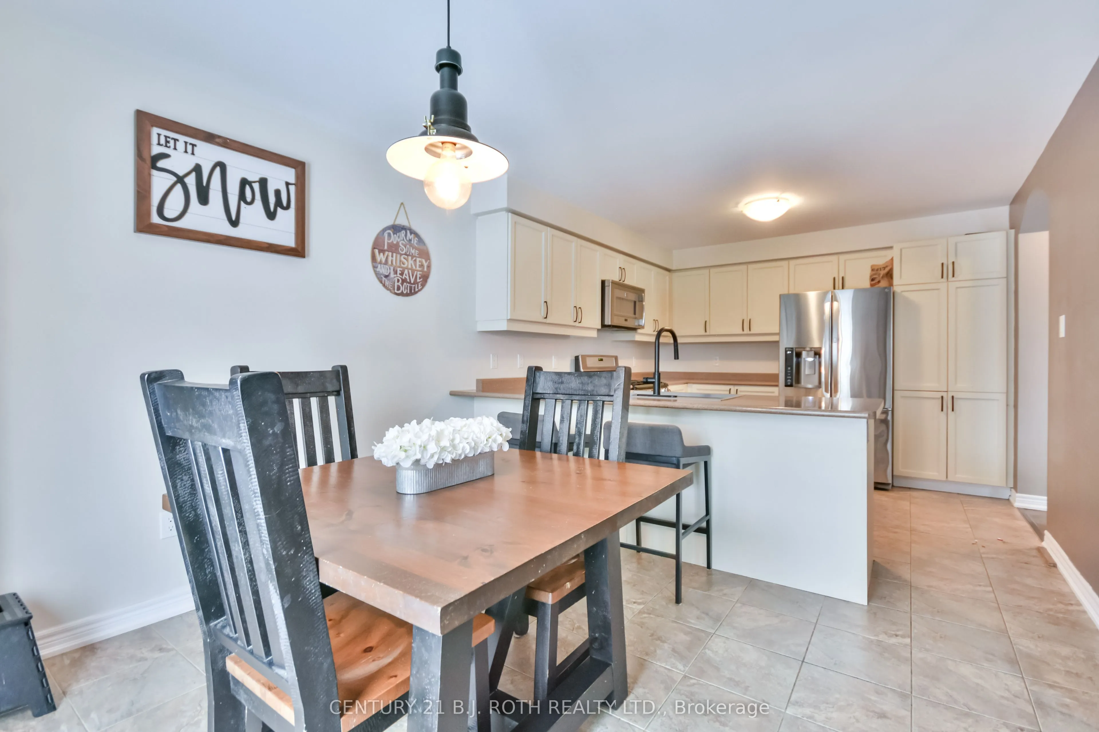 212 Maplewood Drive