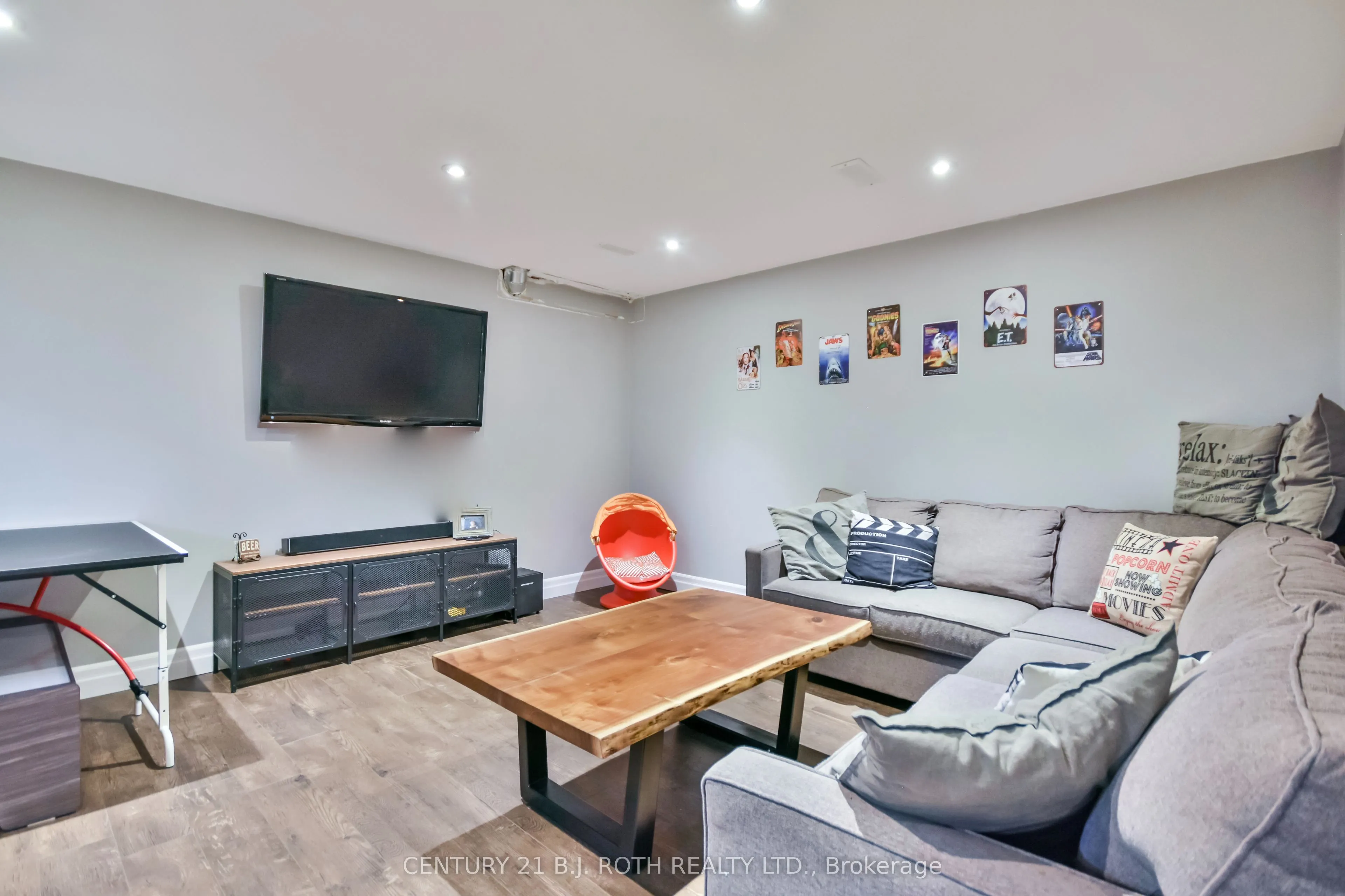 212 Maplewood Drive