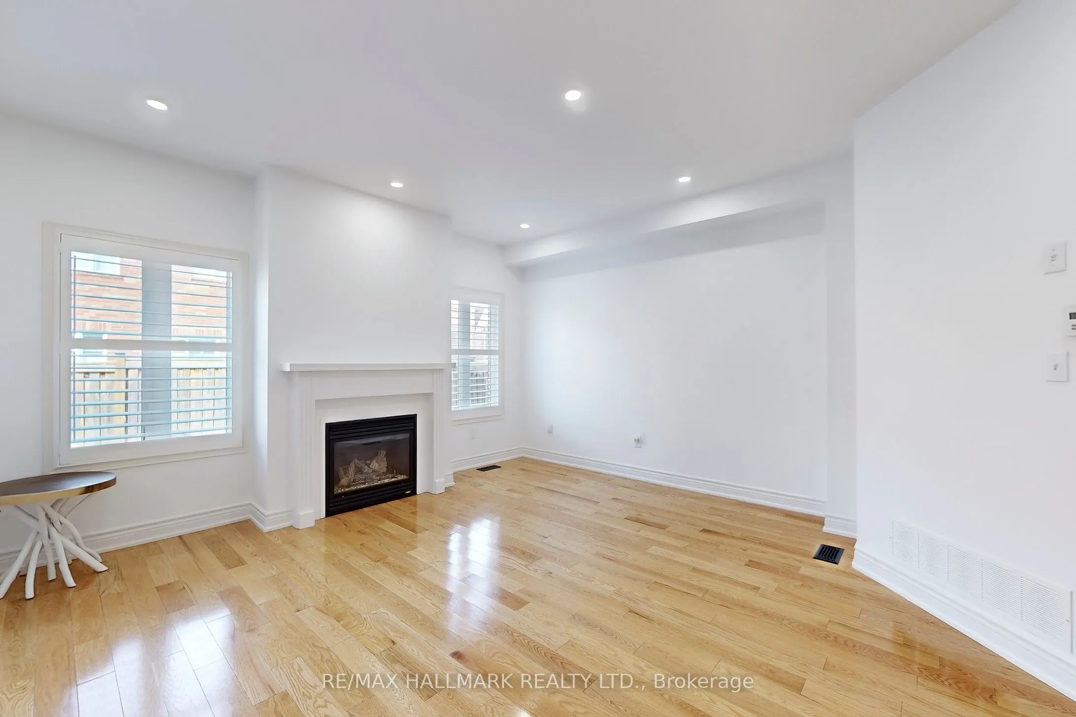 10 Chambersburg Way