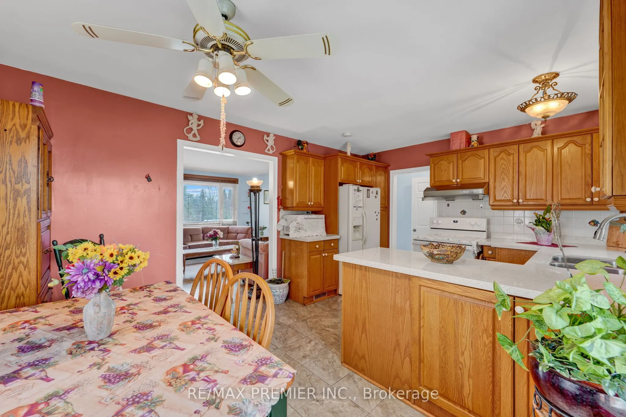 352 Uxbridge Pickering Tline Road