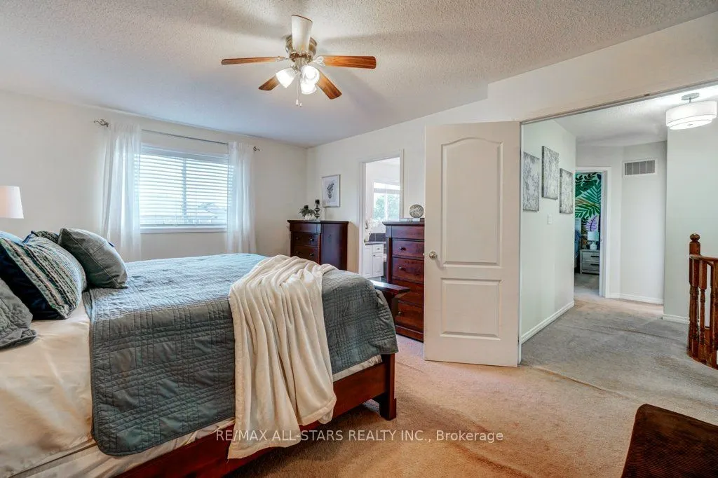 54 Cosmos Avenue