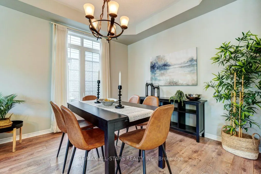 54 Cosmos Avenue