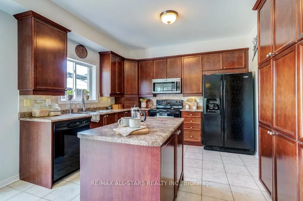 54 Cosmos Avenue