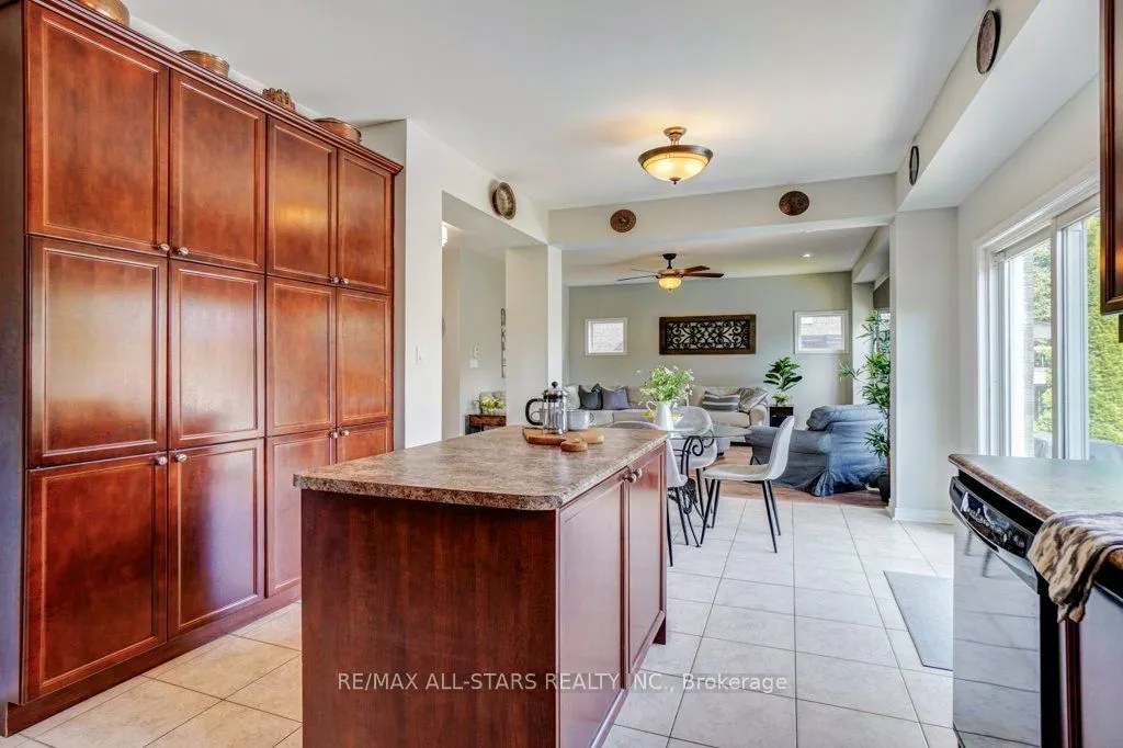 54 Cosmos Avenue