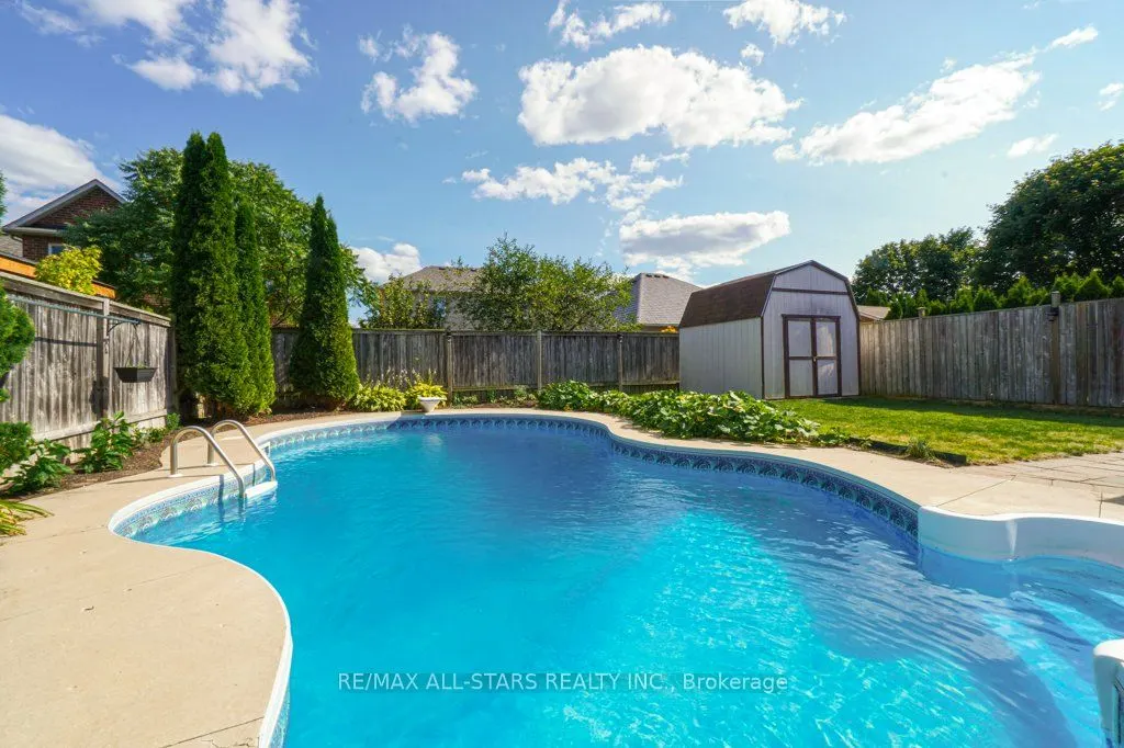 54 Cosmos Avenue