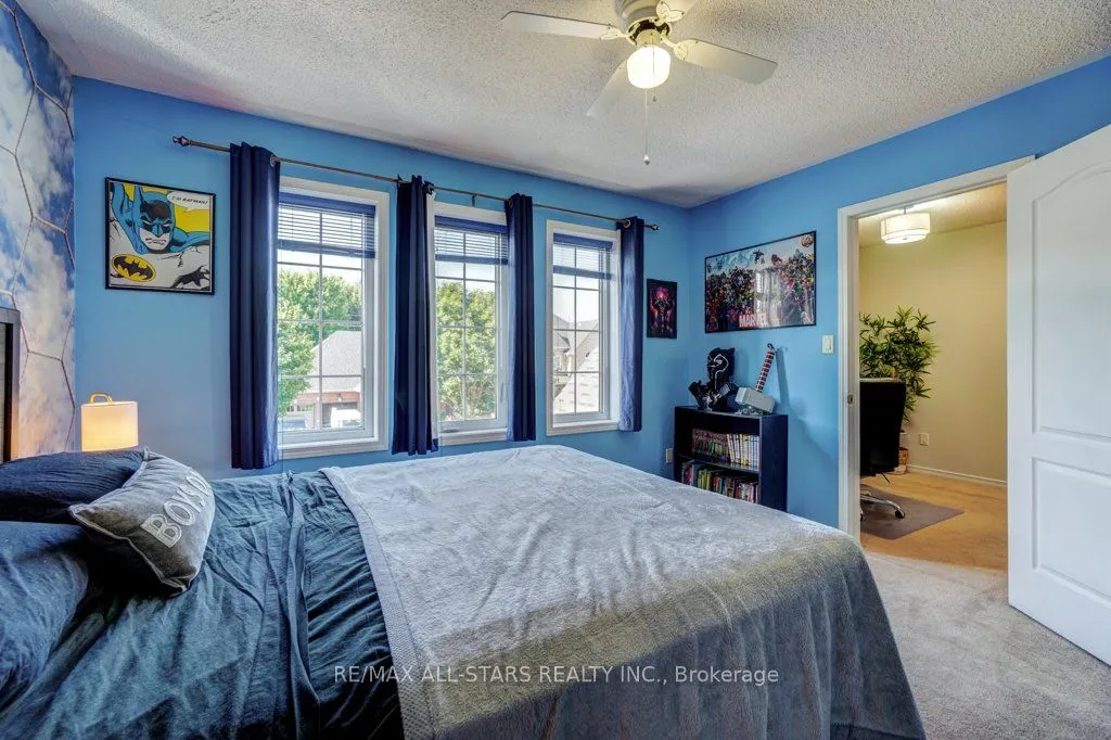 54 Cosmos Avenue