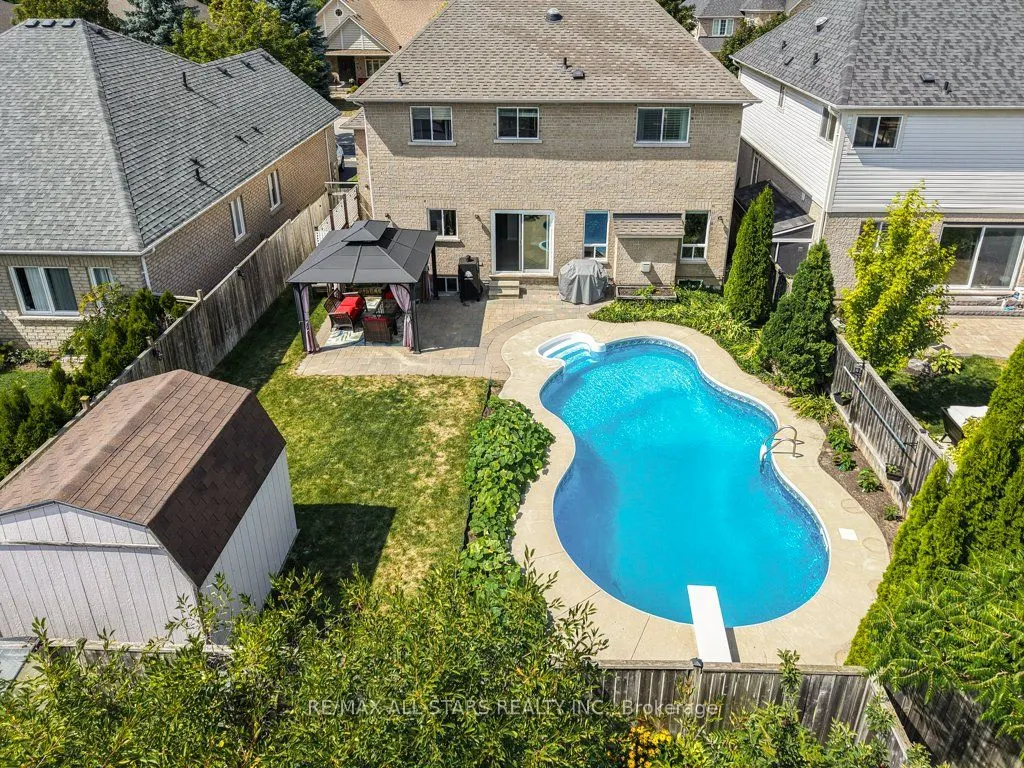 54 Cosmos Avenue