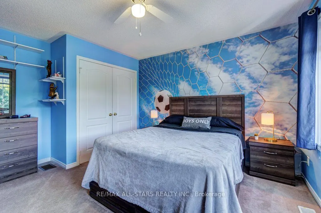 54 Cosmos Avenue