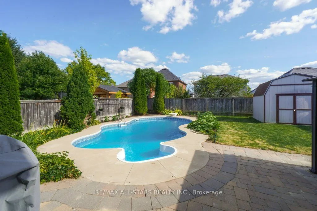 54 Cosmos Avenue