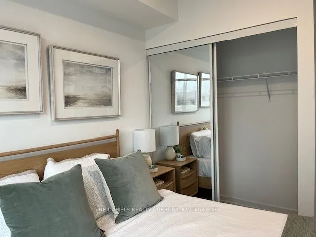 7950 Bathurst Street, #105