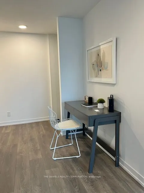 7950 Bathurst Street, #105