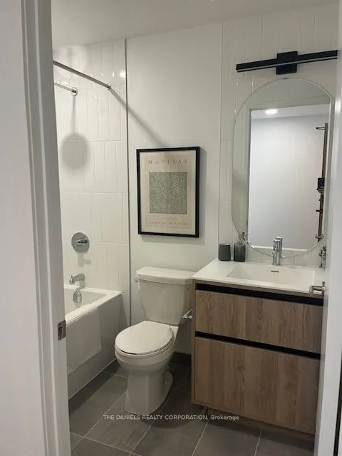 7950 Bathurst Street, #105