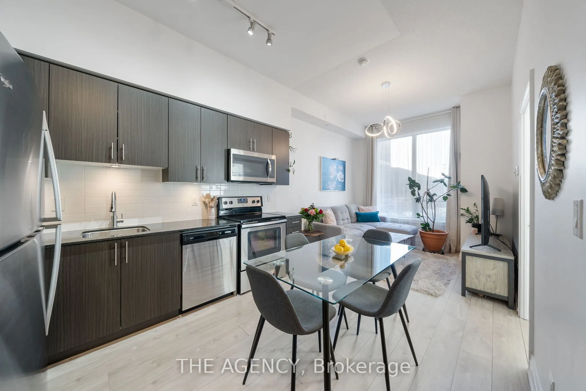 3600 Highway 7, #301