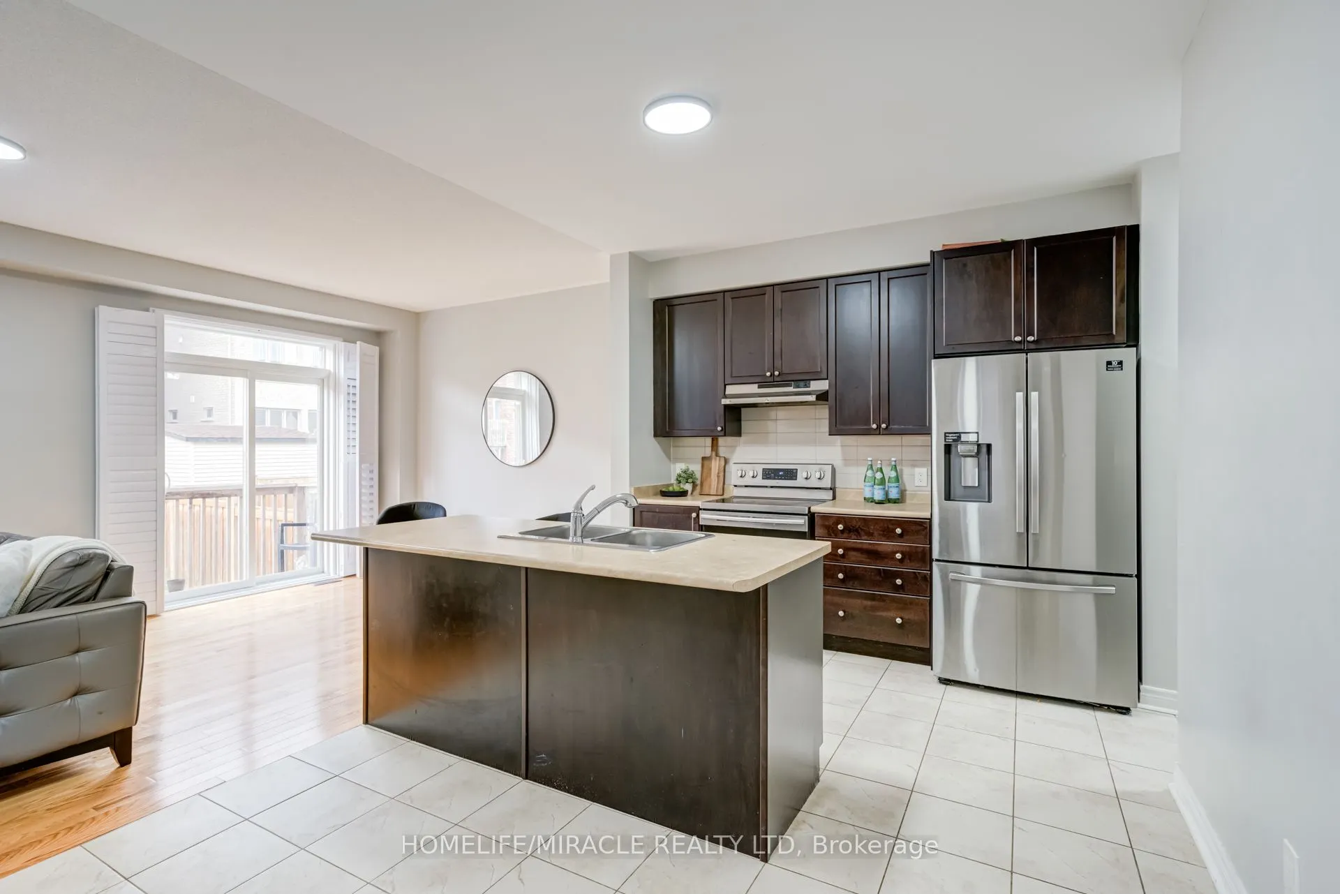81 Willoughby Way