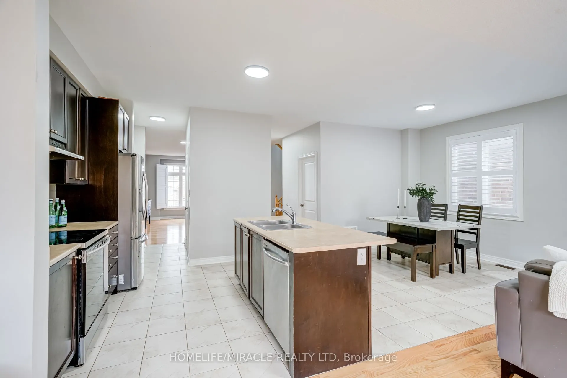 81 Willoughby Way