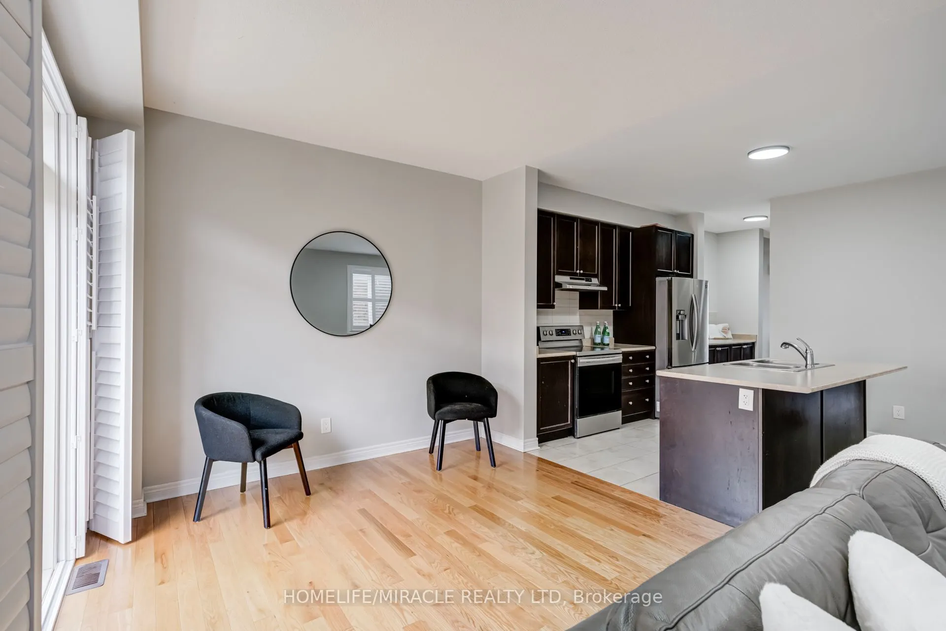 81 Willoughby Way