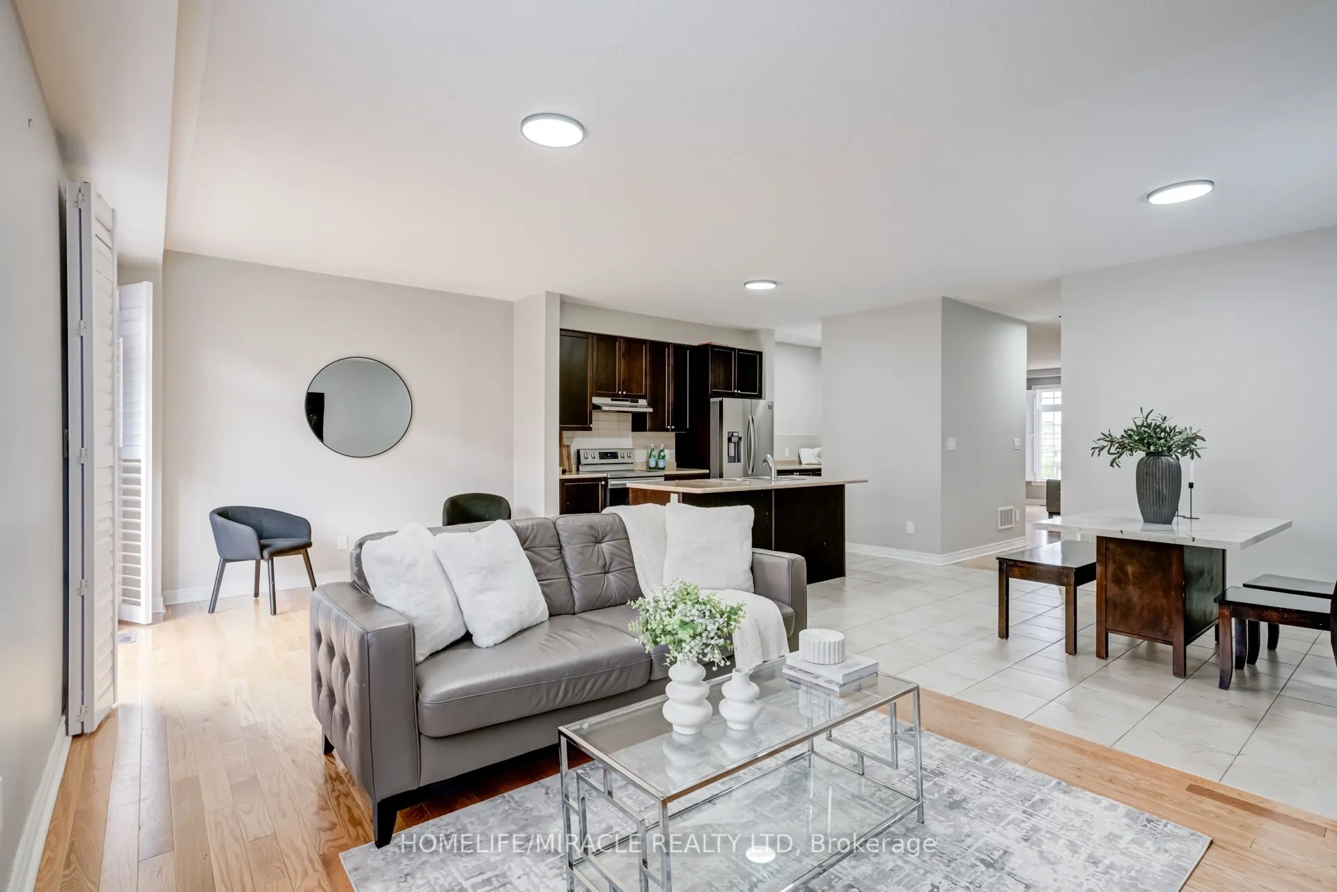 81 Willoughby Way